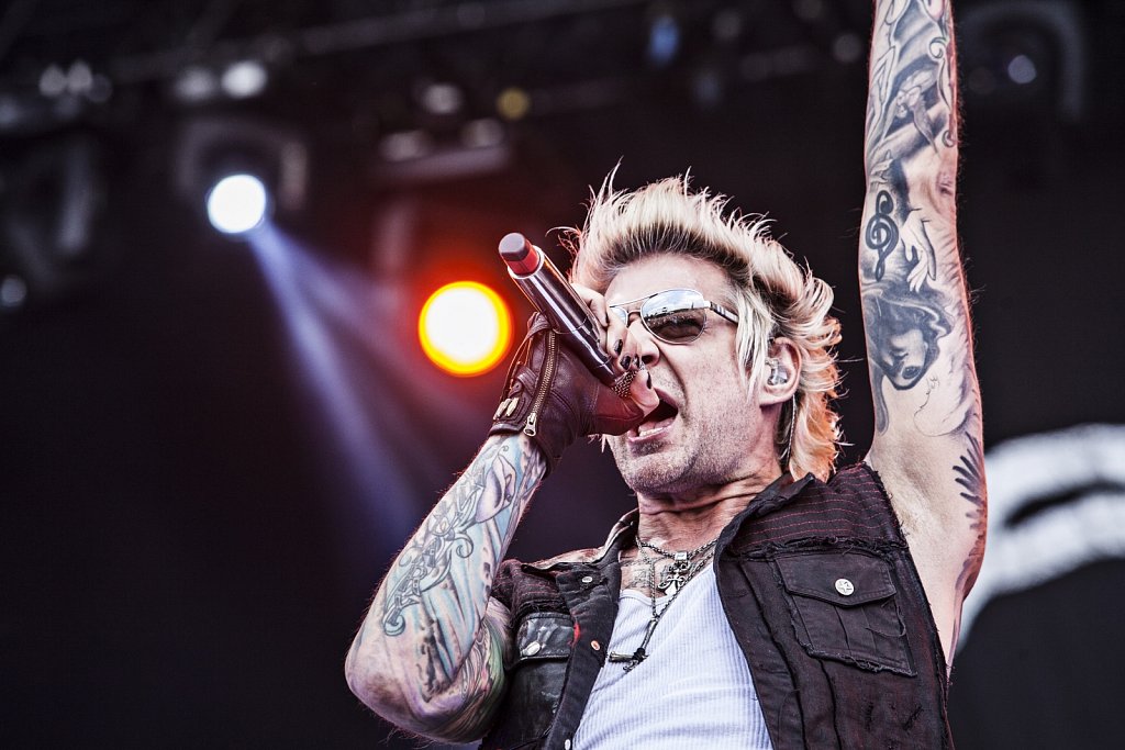 SixxAM